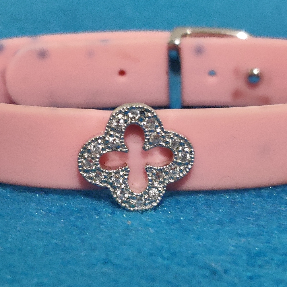 Sterling sparkly clover slide bracelet